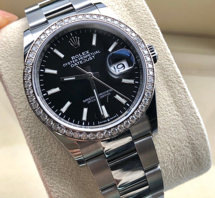 Rolex Datejust 36 36mm Black Index Dial Diamonds Bezel Oyster