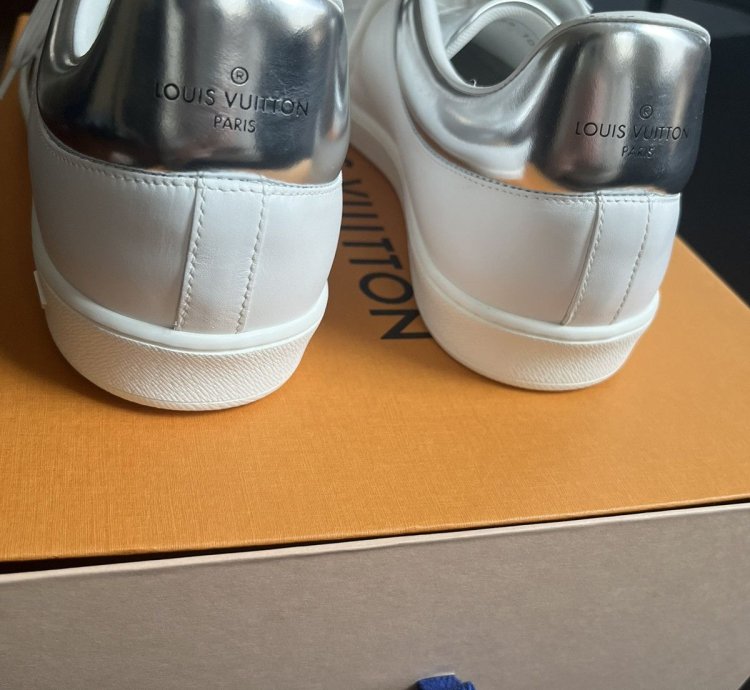 Louis Vuitton Luxembourg Low Top Sneakers