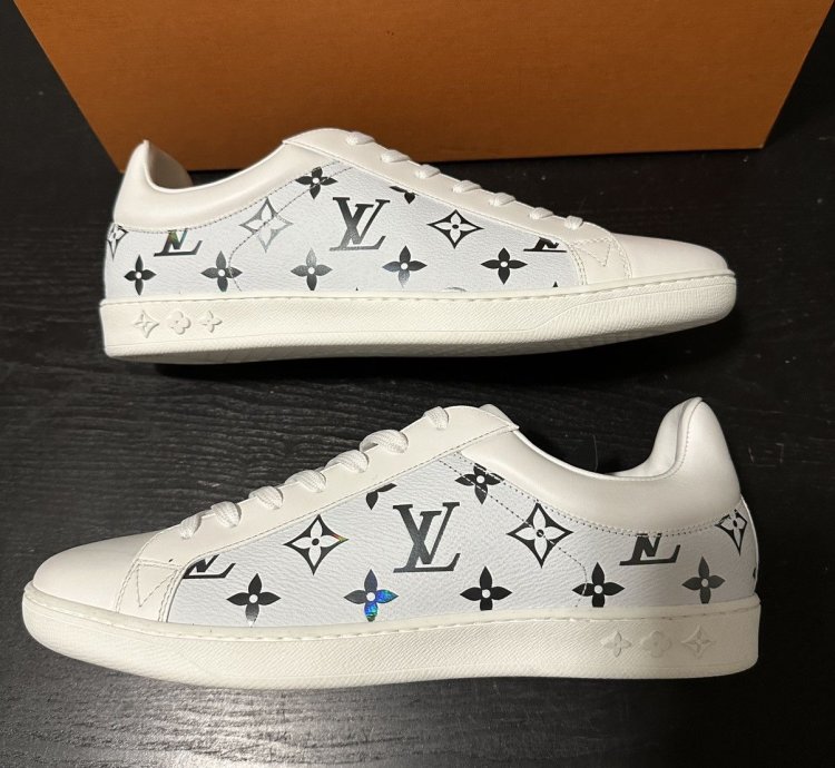 Louis Vuitton Luxembourg Monogram Trainer Sneaker Rare Ds