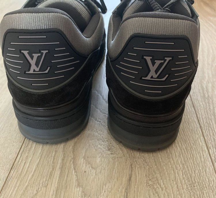 Louis Vuitton Lv 408 Trainer Grey Flannel Black