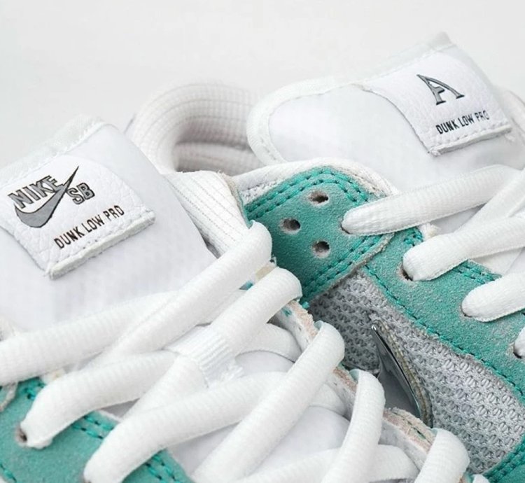 Nike Sb Dunk X April Skateboards Low Pro - Racer Blue Metallic Shoes