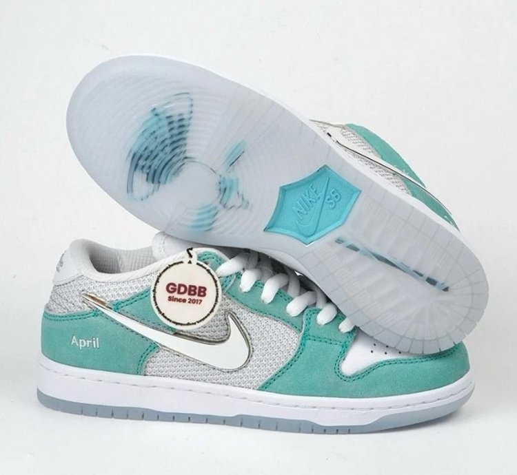Nike Sb Dunk X April Skateboards Low Pro - Racer Blue Metallic Shoes