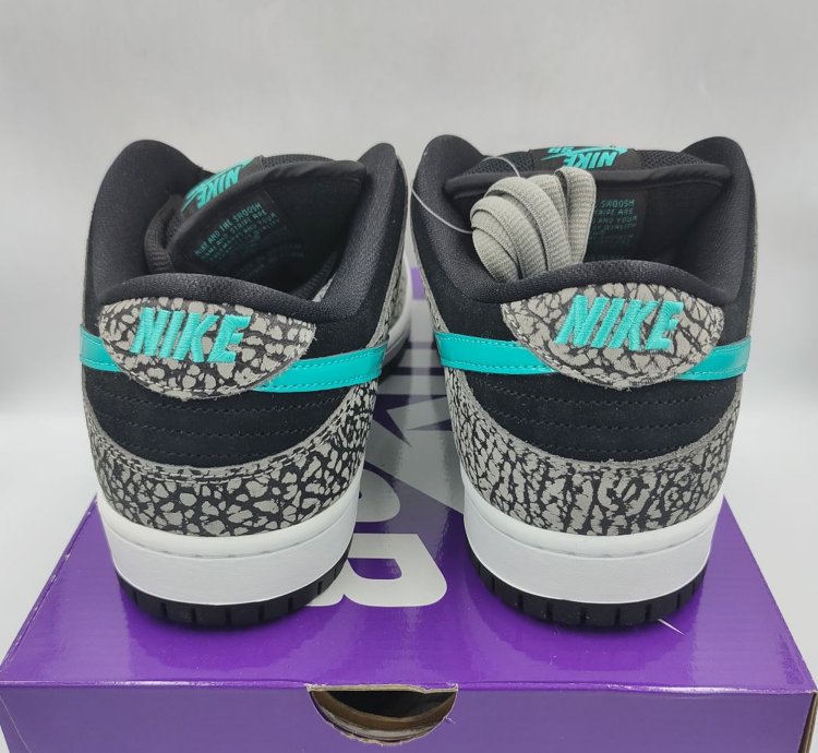 Nike Sb Dunk X Atmos Elephant