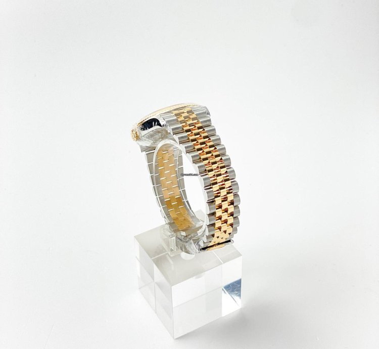 Rolex Datejust 36 Champagne Dial With Diamonds