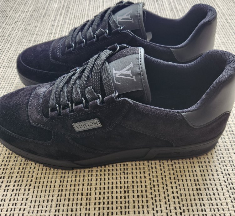 Louis Vuitton Lv Trainer Staff Sneakers
