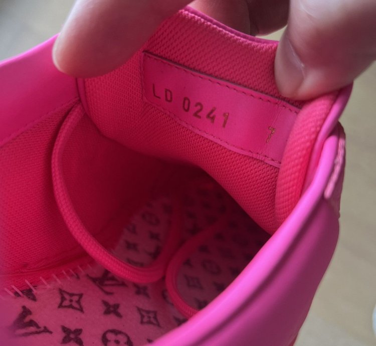 Louis Vuitton Lv Virgil Luxembourg Trainer Sneaker