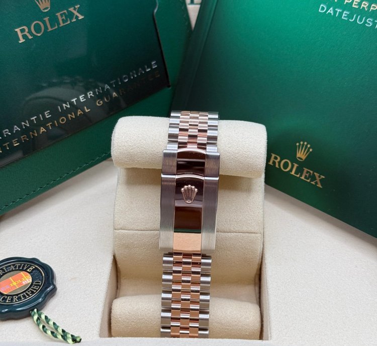 Rolex Datejust 36 New 2025 Rhodium Diamond 6 9 Pave Dial Two Tone Rose Gold Fluted Bezel Jubilee