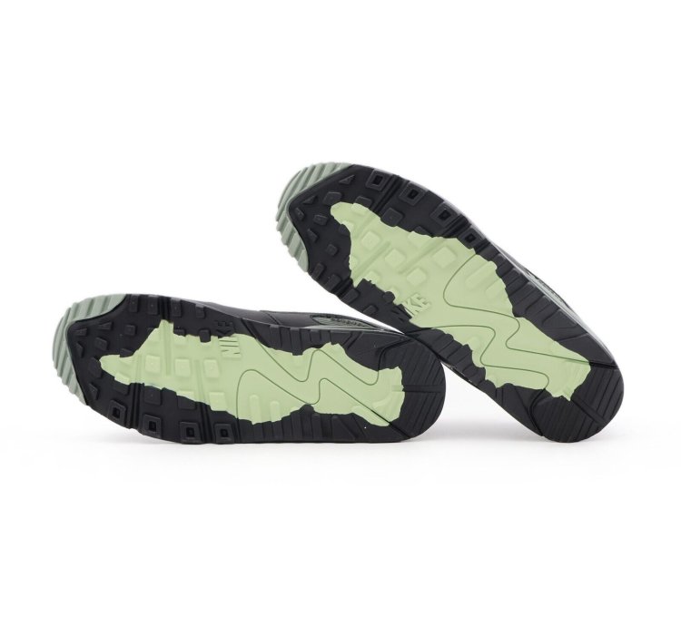 Nike Air Max 90 Gore-tex Black Honeydew Black Mica Green