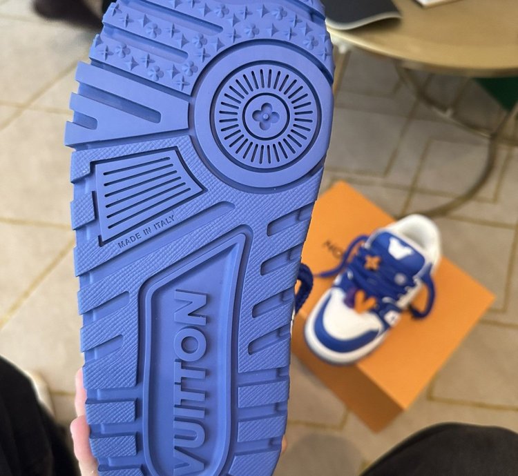Louis Vuitton Maxi Sneaker