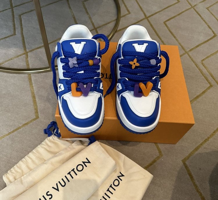 Louis Vuitton Maxi Sneaker