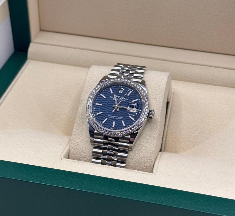 Rolex Datejust 36 Ref 126284rb Blue Motif Dial With Factory Diamond Bezel - New Unworn Full Set