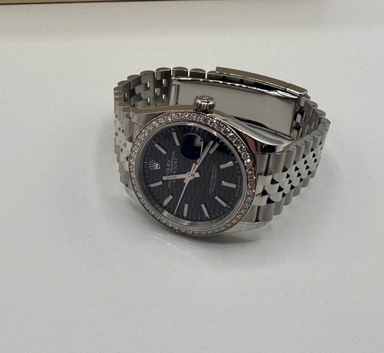Rolex Datejust 36 Ref 126284rb Blue Motif Dial With Factory Diamond Bezel - New Unworn Full Set