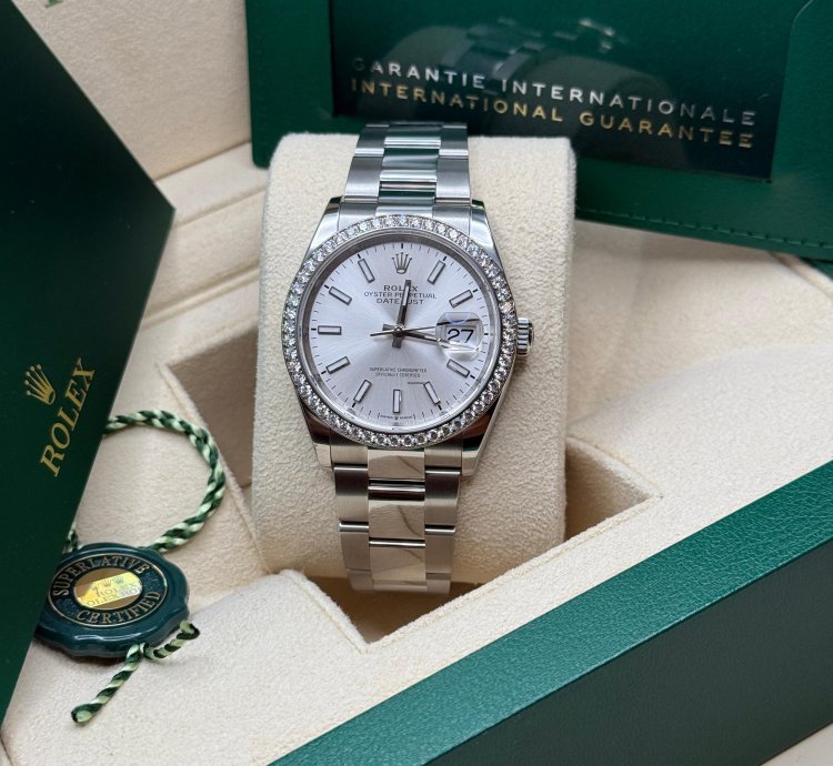 Rolex Datejust 36 Silver Index Dial Stainless Steel Diamond Bezel Oyster Bracelet