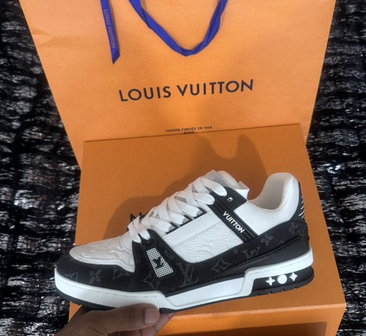 Louis Vuitton Mens Trainer