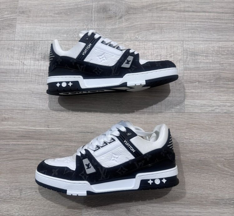 Louis Vuitton Mens Trainer