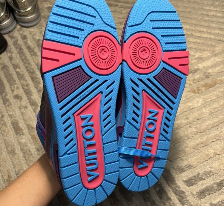 Louis Vuitton Metalic Purple Trainer