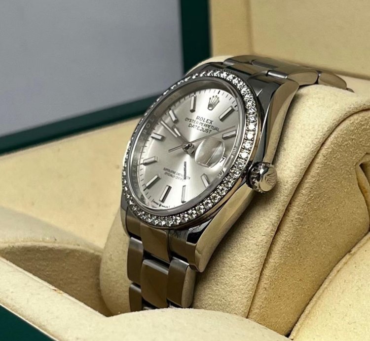 Rolex Datejust 36 Silver Index Oys