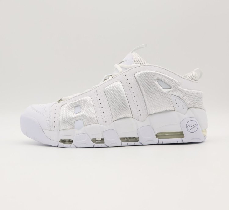 Nike Air More Uptempo Low Triple White