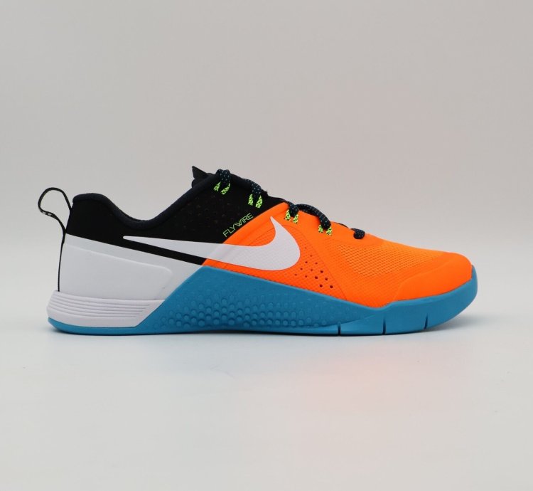 Nike Metcon 1 Og Total Orange Blue Lagoon Black White