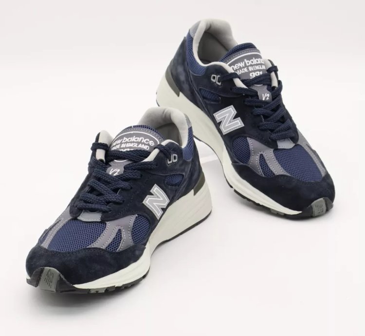 New Balance 991v2 Navy