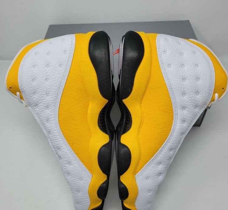Nike Air Jordan 13 Del Sol