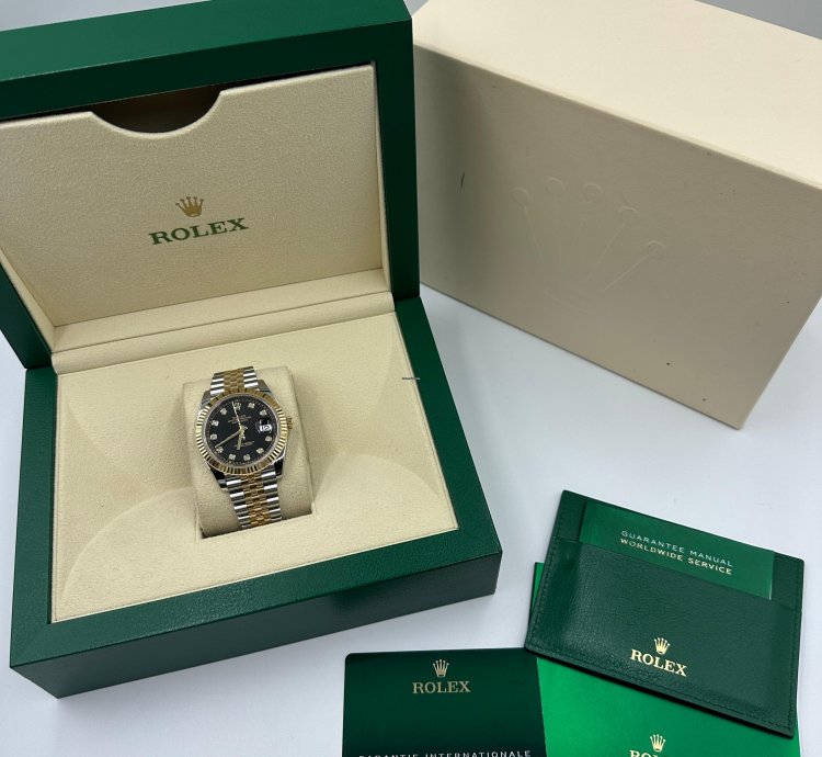Rolex Datejust 41 126333g Black Jubilee