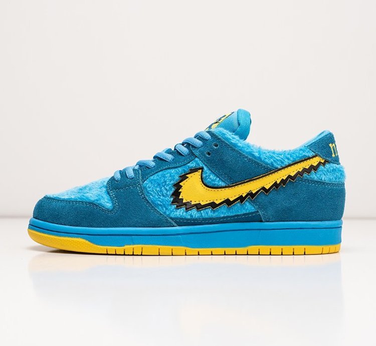 Nike Sb Dunk Grateful Dead Blue Bear