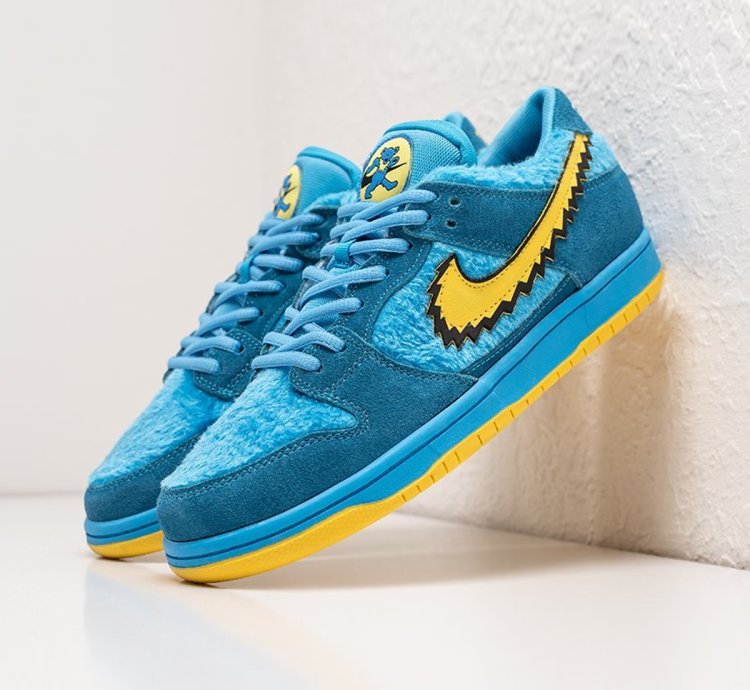 Nike Sb Dunk Grateful Dead Blue Bear