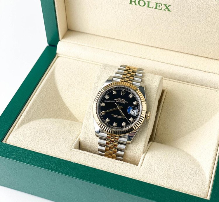 Rolex Datejust 41 Black Dial Diamonds 126333 Like New