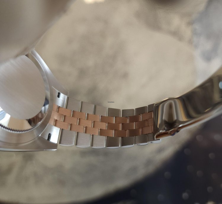 Rolex Datejust 41 Chocloate Set With Diamonds 41mm Oystersteel And Everose Gold
