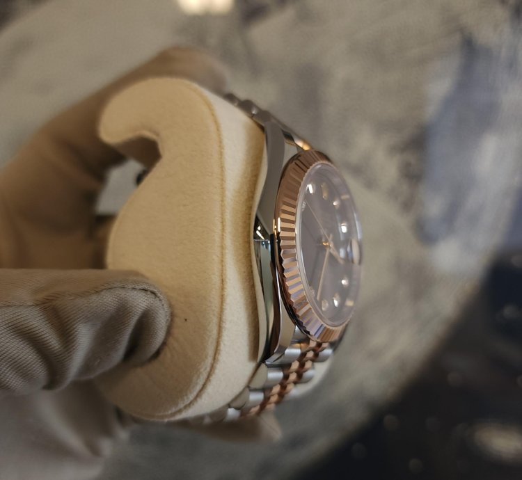Rolex Datejust 41 Chocloate Set With Diamonds 41mm Oystersteel And Everose Gold