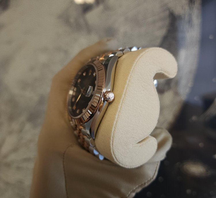 Rolex Datejust 41 Chocloate Set With Diamonds 41mm Oystersteel And Everose Gold
