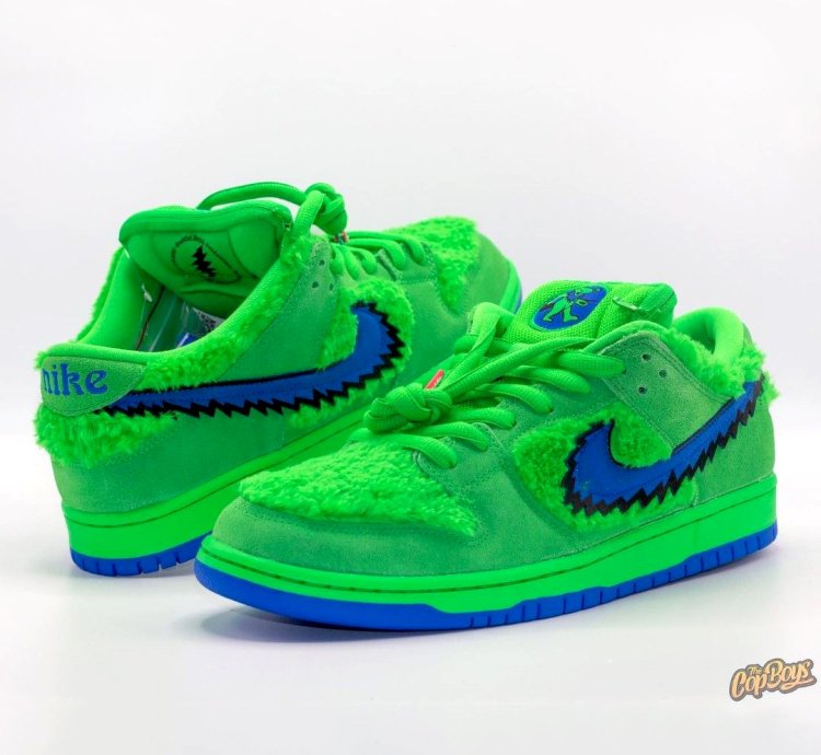 Grateful Dead X Nike Sb Dunk Green Bear Cj5378-300