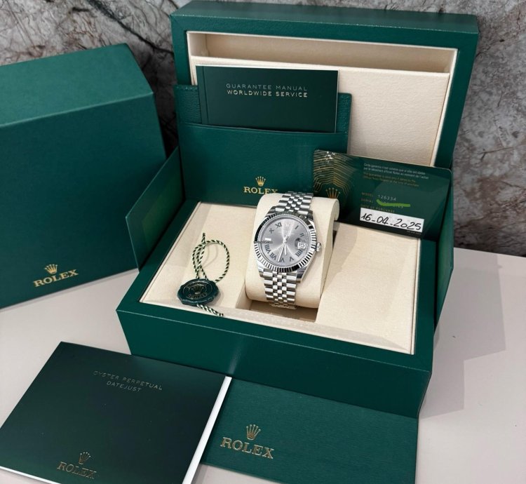 Rolex Datejust 41 Full Set Full Stickers New 2025
