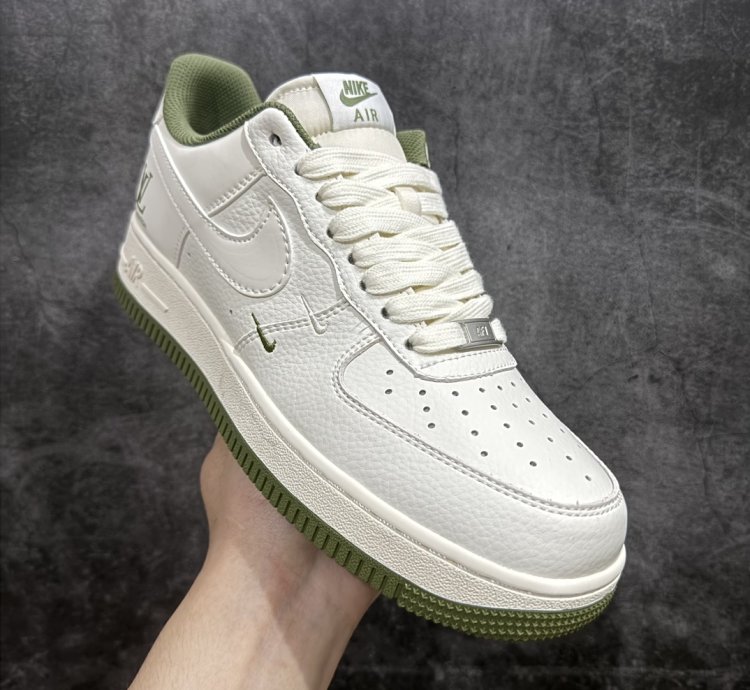 260 Overseas Limited Nike Air Force 1 07 Low Lv Joint123