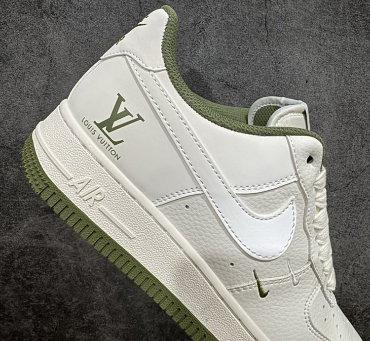 260 Overseas Limited Nike Air Force 1 07 Low Lv Joint123