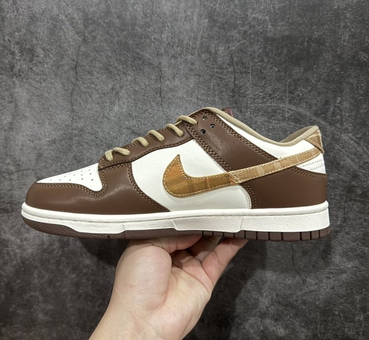 220 Nk Dunk Low Brown Plaid White And Brown Splicing S23a