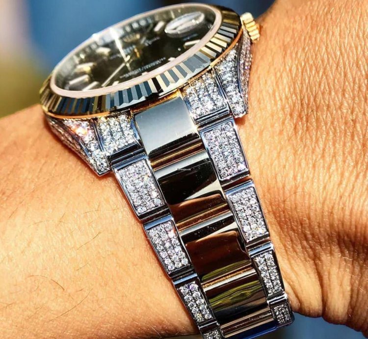 Rolex Datejust 41 Oyster Black Dial Custom Diamond-set - Iced Out