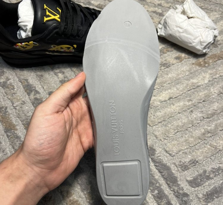 Louis Vuitton Nigo Tiger Trainer
