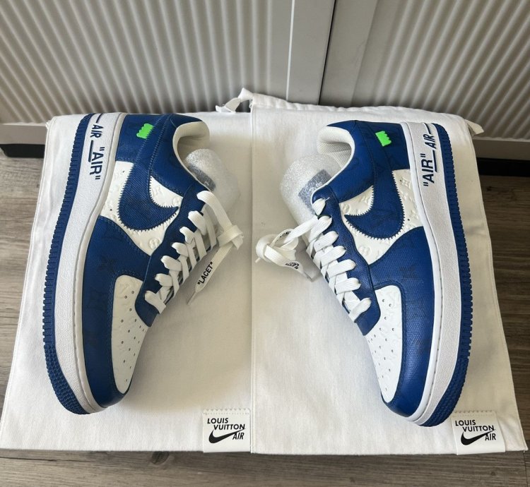 Louis Vuitton Nike Air Force 1