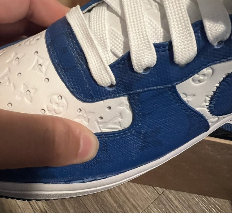 Louis Vuitton Nike Air Force 1