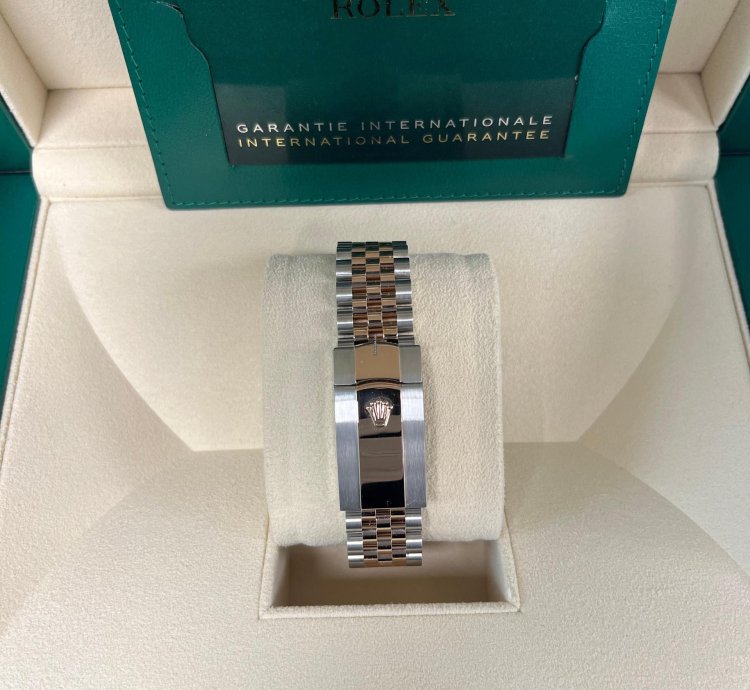 Rolex Datejust 41 Steel Rose Gold Fluted Bezel Mother Of Pearl Dial Jubilee 126331