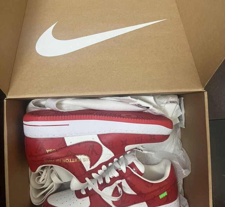 Louis Vuitton Nike Red