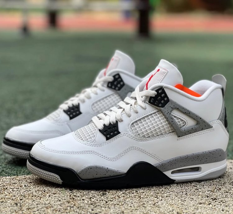Air Jordan 4 Retro White Cement