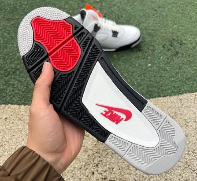 Air Jordan 4 Retro White Cement