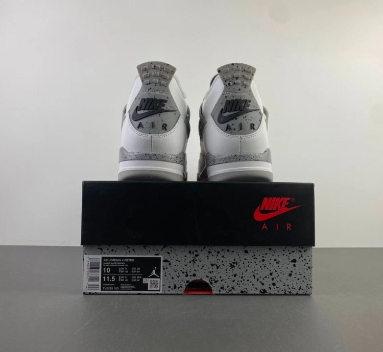 Air Jordan 4 Retro White Cement