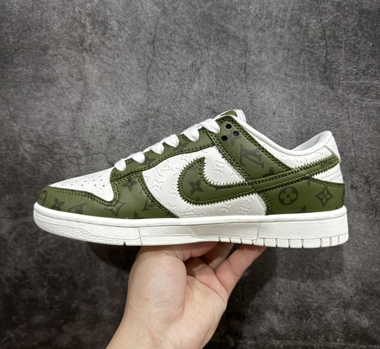 300 Nike Sb Dunk Low X Louis Vuitton White And Green Full P23413
