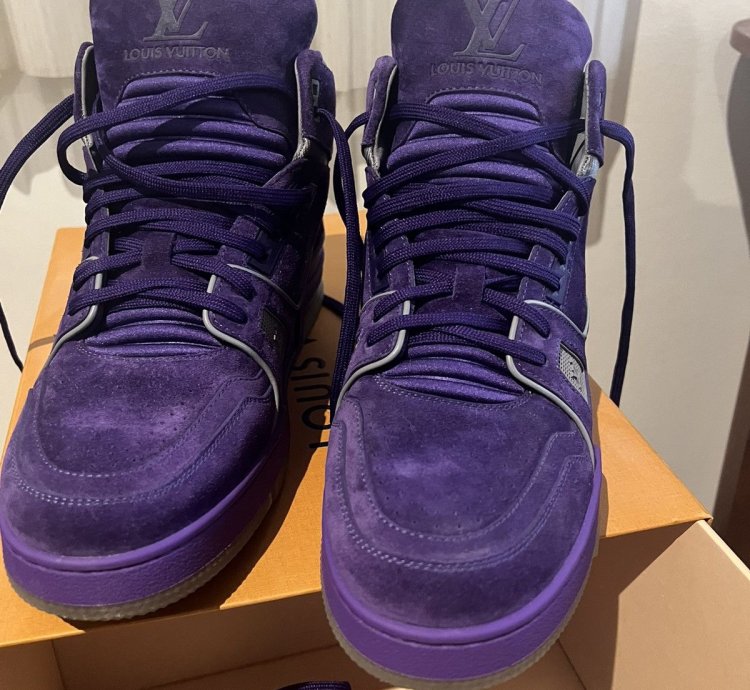 Louis Vuitton Purple Nubuck Leather