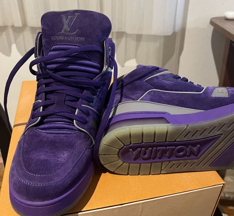Louis Vuitton Purple Nubuck Leather