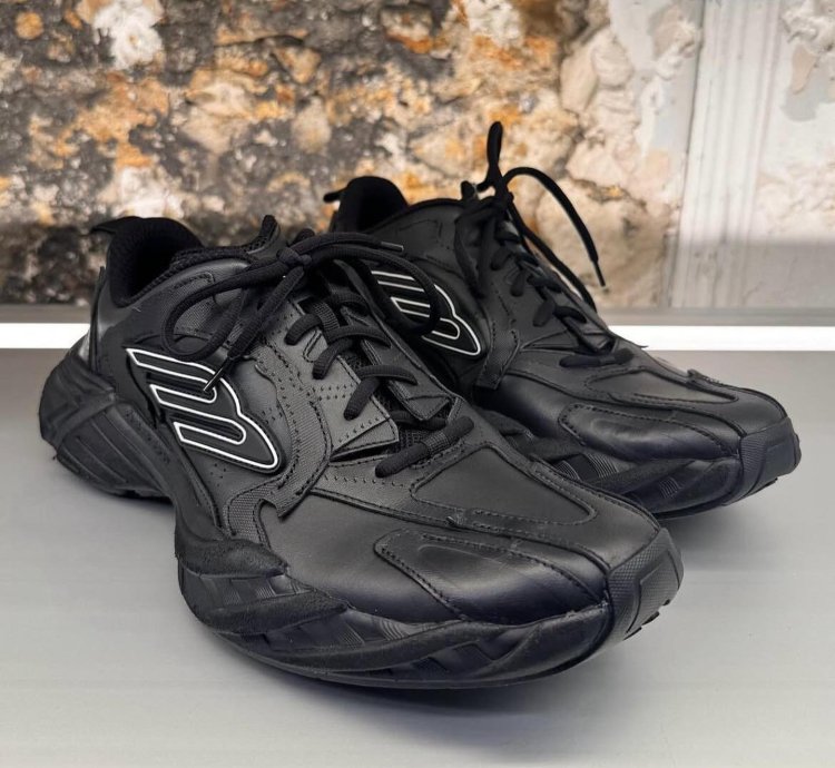 Balenciaga Monday Shoe black